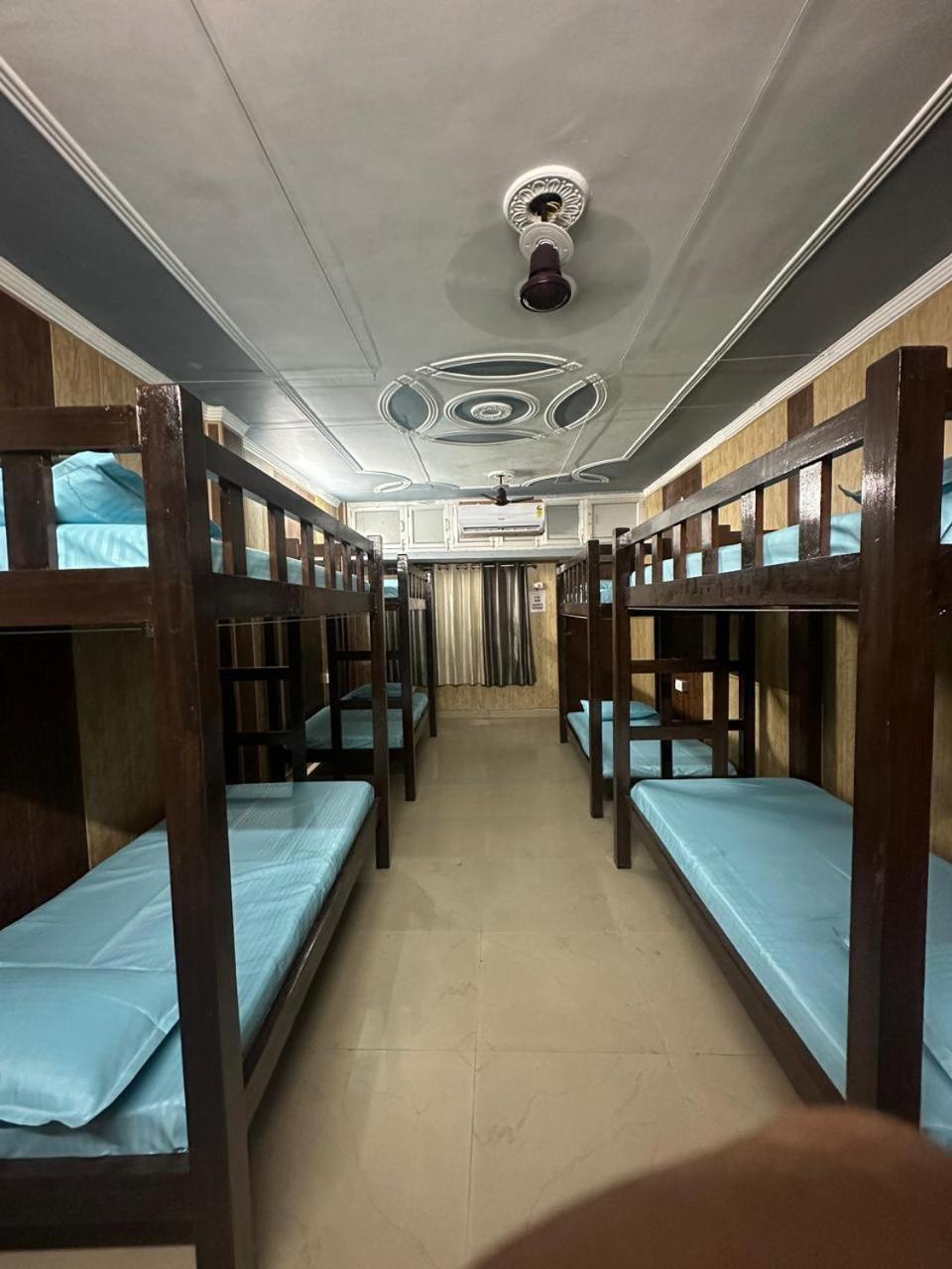 Yes Retreat Rishikesh Hotel Екстериор снимка