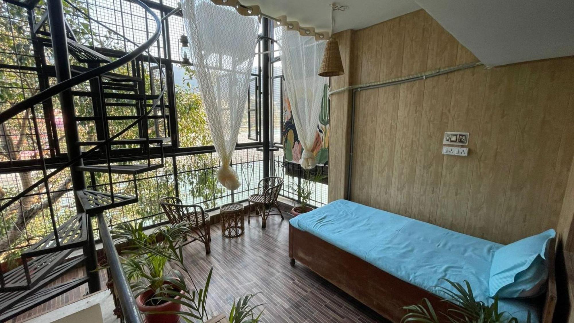 Yes Retreat Rishikesh Hotel Екстериор снимка